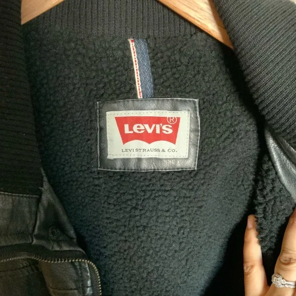 LEVI’S vintage black faux leather trucker motorcycle jacket zippers - Picture 13 of 16